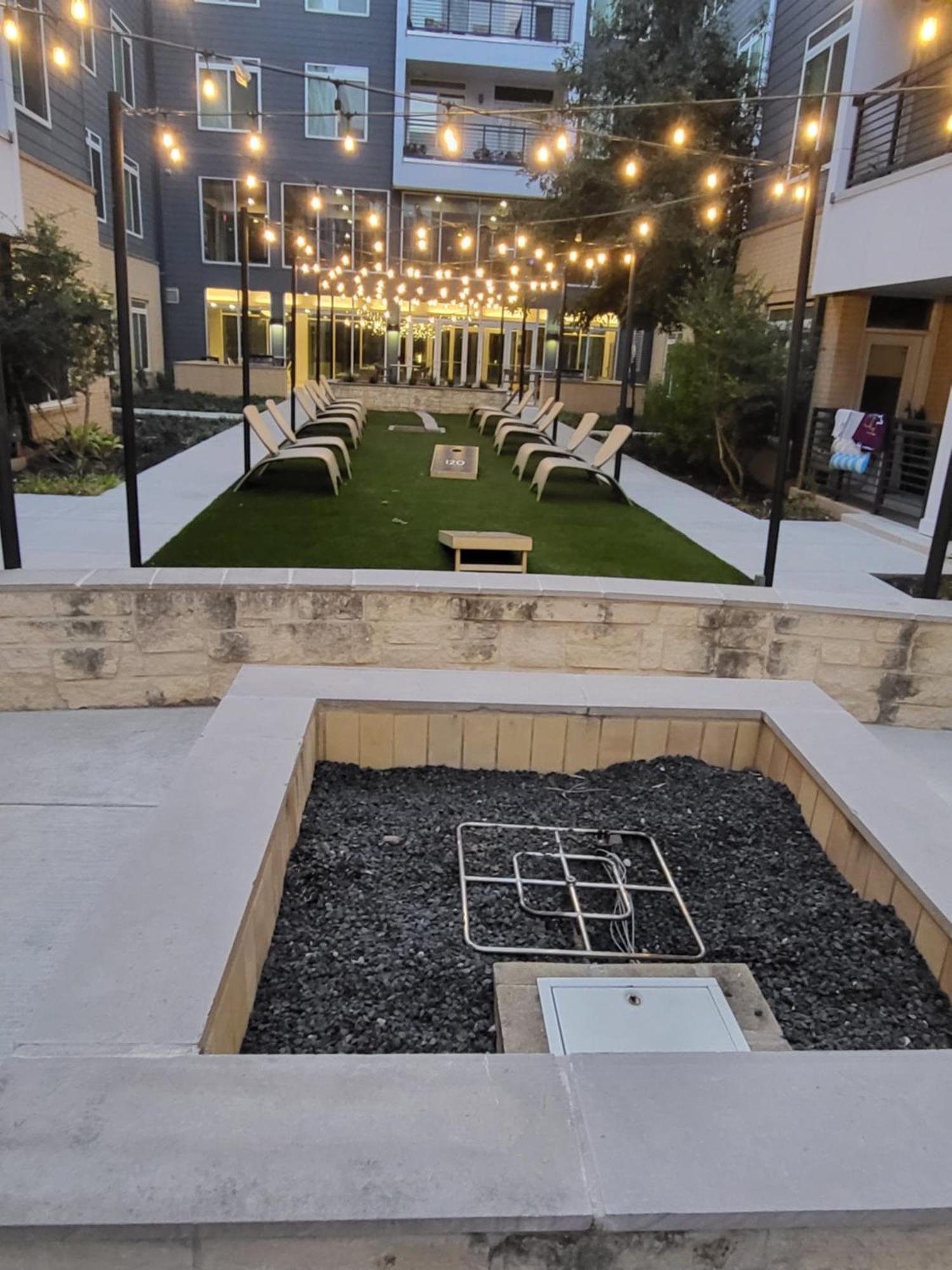Beautiful Condo On Riverwalk W King Ste Free Parking Pet Friendly Centrally Located On The Riverwalk San Antonio Extérieur photo